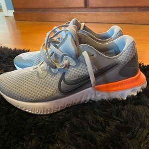 Nike renew